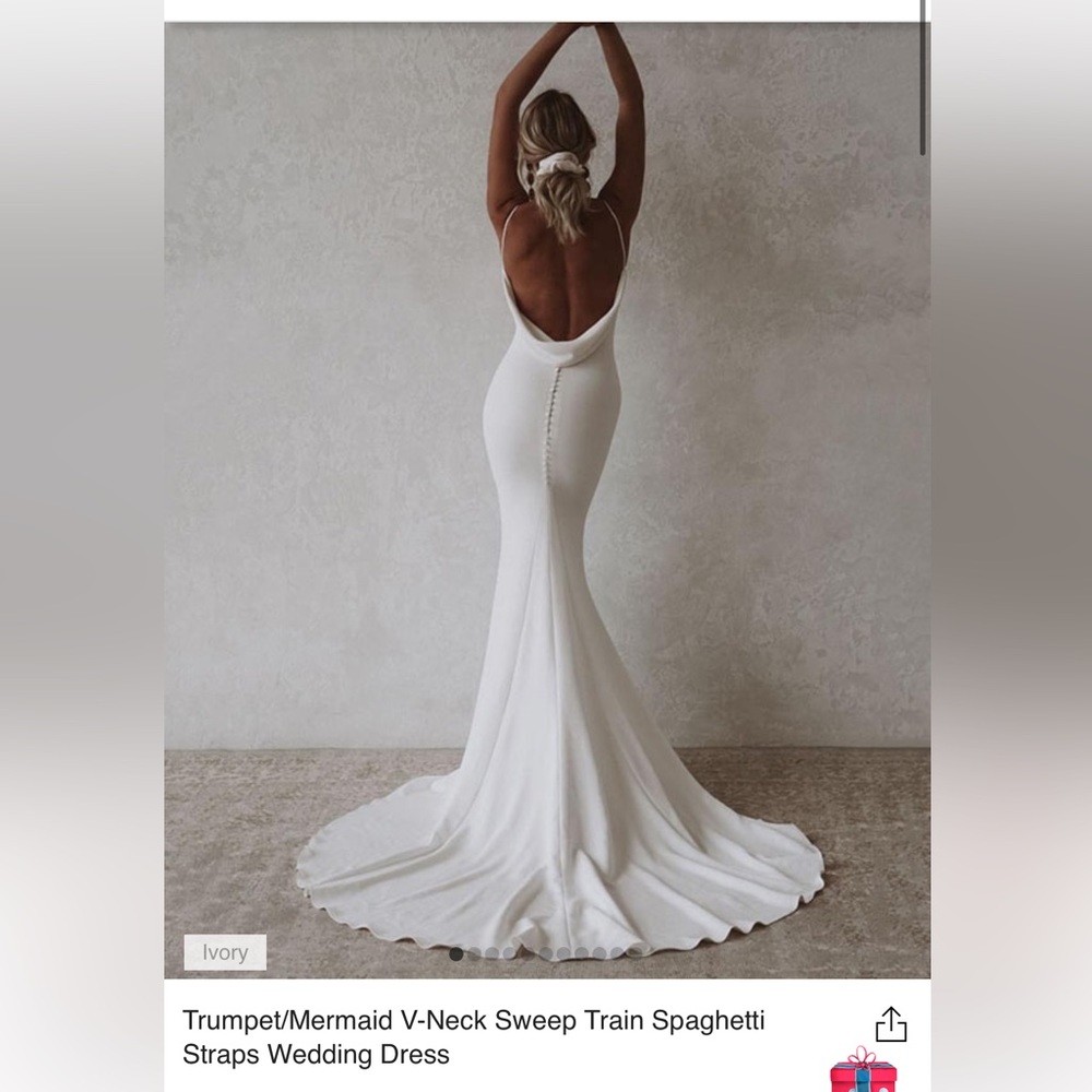 New, never worn wedding dress!